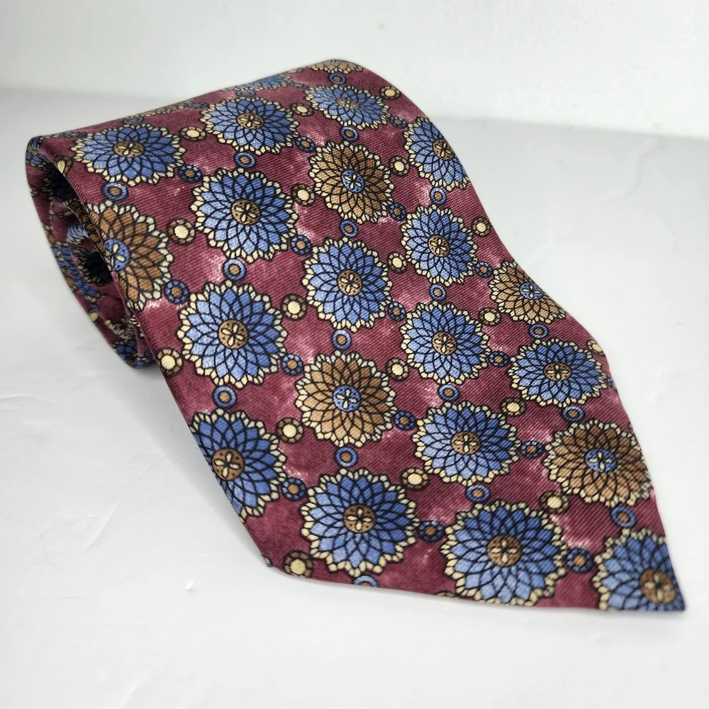 CHRISTIAN DIOR MONSIEUR Silk Floral Tie.